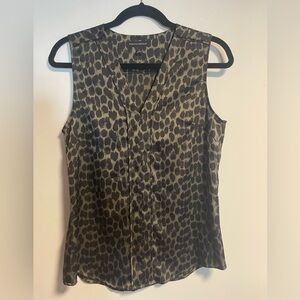Banana Republic cheetah print sleeveless blouse size S